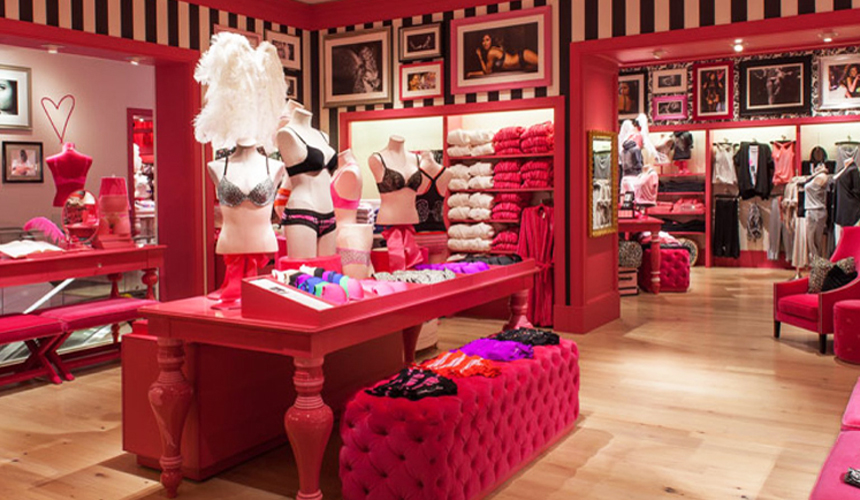 Ритейлер Victoria’s Secret представил ежегодный список What is sexy? с поддержкой в социальных сетях