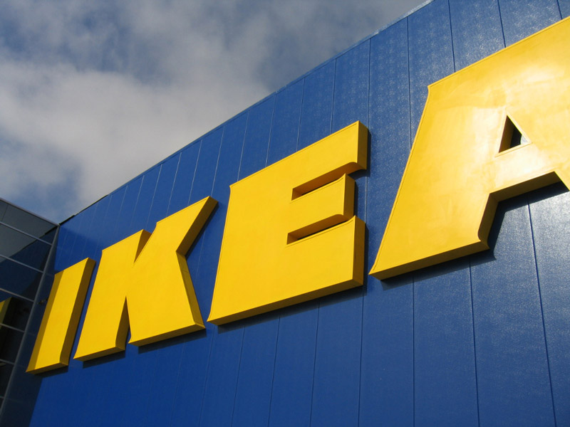 IKEA продаст двадцать семь торговых центров