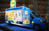 Мережа Lidl запустила торгові автобуси для сіл